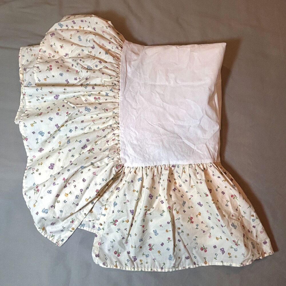 Vintage Classic Pooh Quilted Padded Crib Headboard Cover & Crib Skirt 1994 - Picture 2 of 10